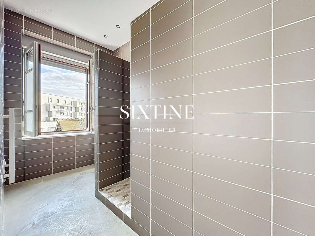 Appartement à BOURGOIN-JALLIEU