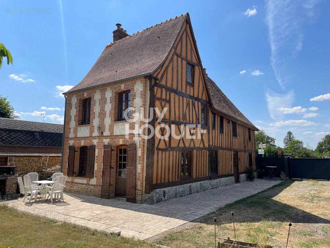 Maison à BERNAY