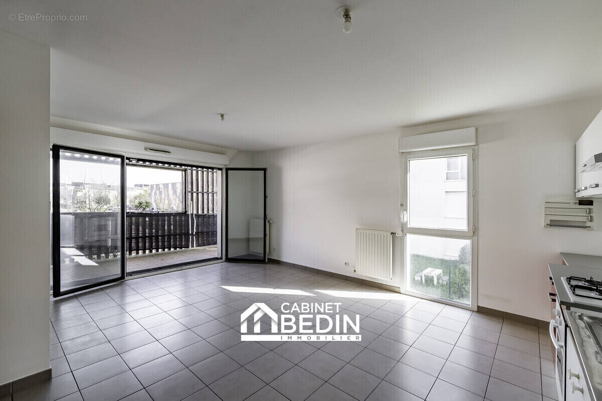 Appartement à VILLENAVE-D'ORNON