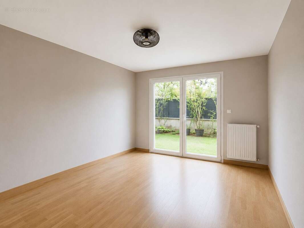 Appartement 45 m² à Maisons-Alfort  - photo 4