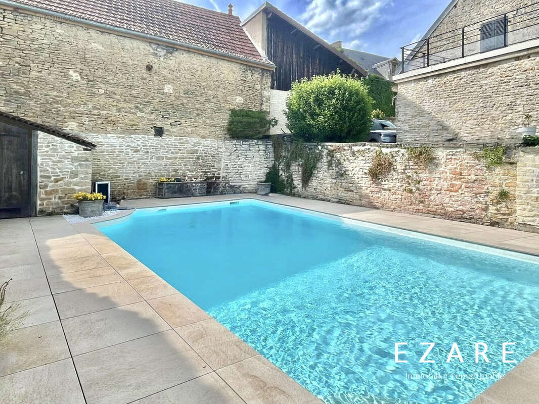 Maison à FONTAINE-LES-DIJON