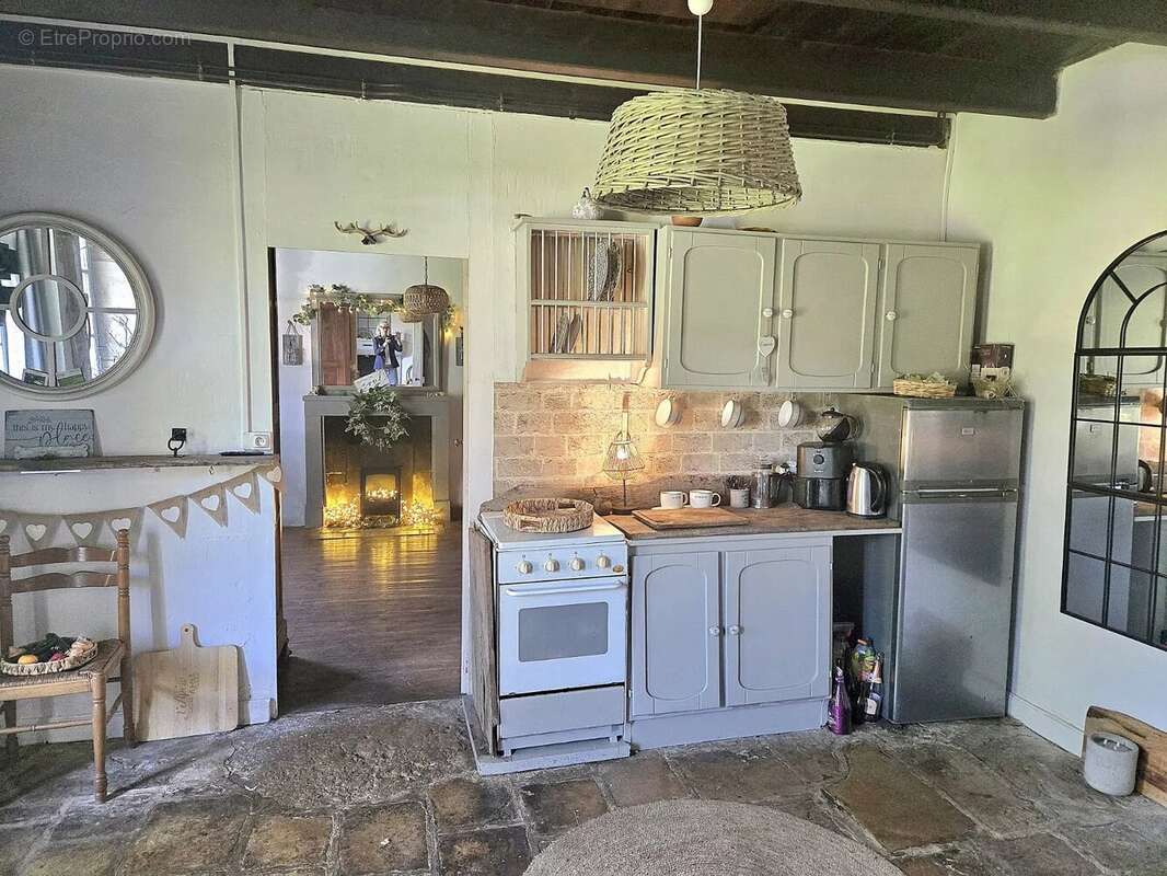 Maison à SAUZE-VAUSSAIS