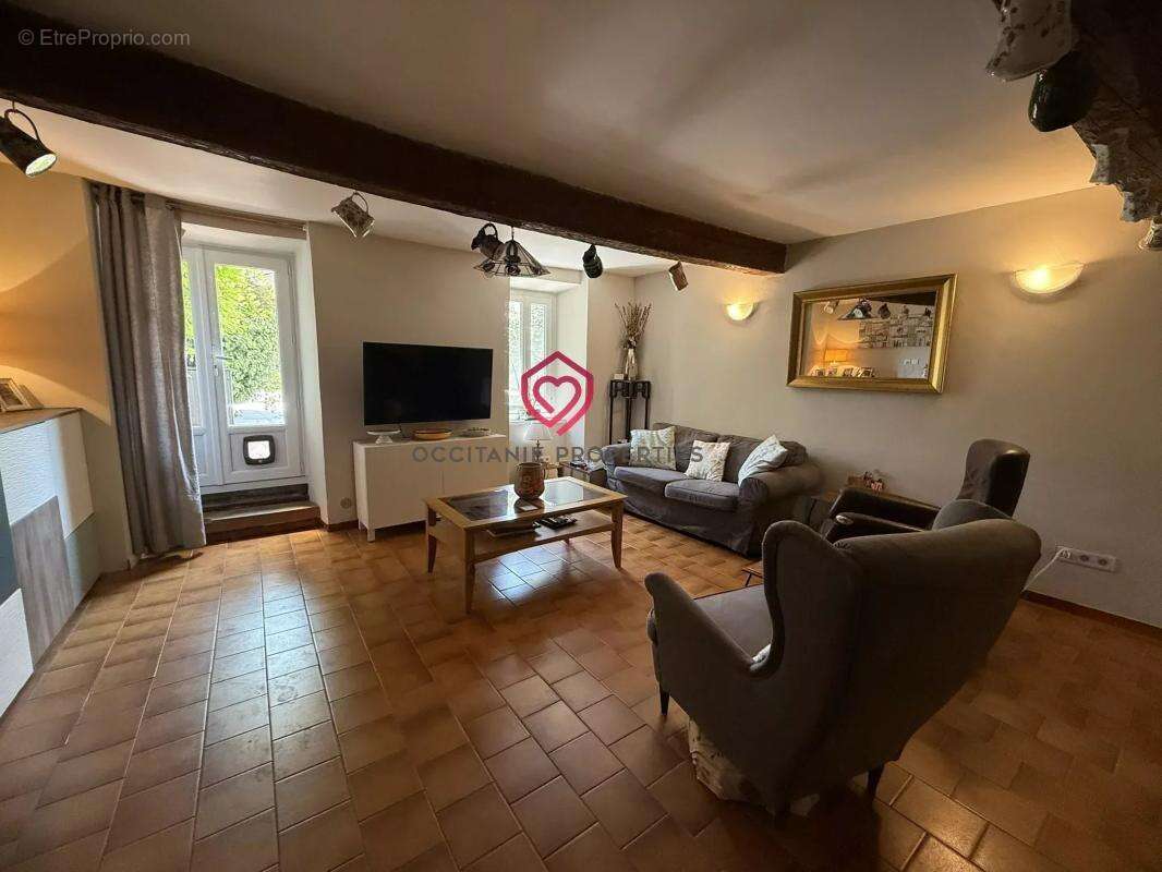 Jolie maison de village avec grange, jardin et piscine - photo 4