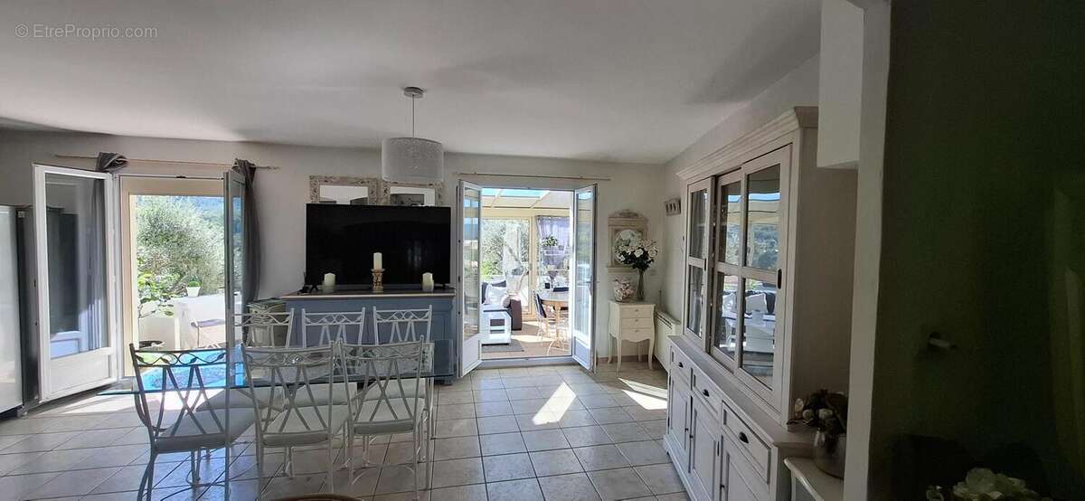 Photo 5 - Maison à GREOUX-LES-BAINS