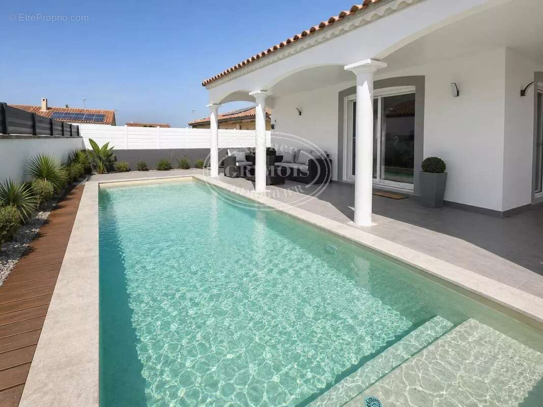 Maison à LEZIGNAN-CORBIERES