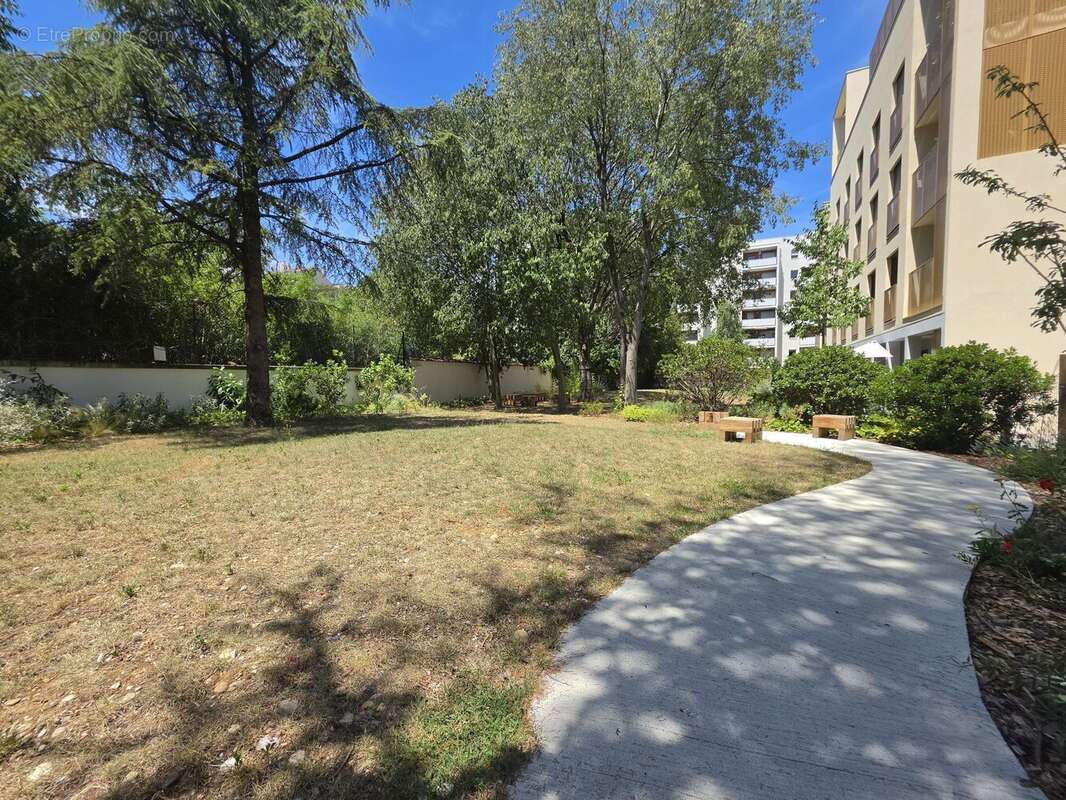 Appartement à VILLEURBANNE