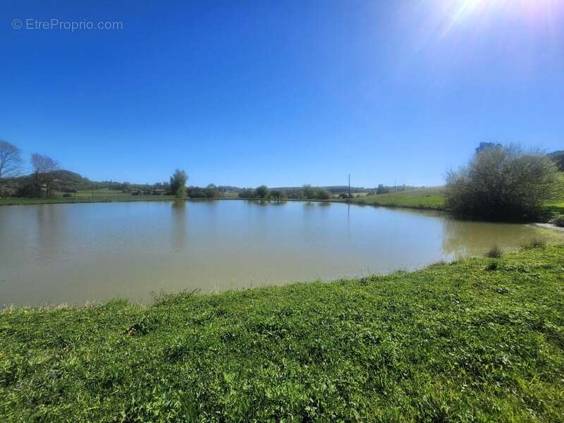 Terrain à VILLENEUVE-SUR-LOT