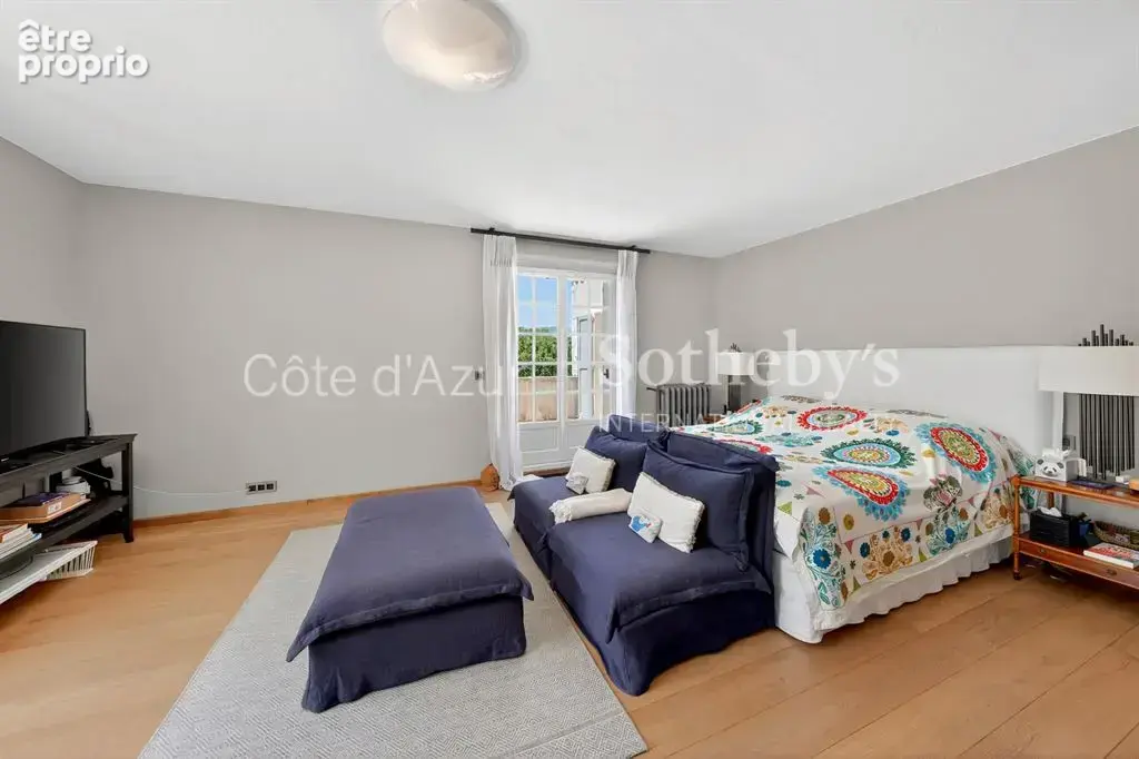 Valbonne propriété de prestige avec maison de gardien sur 2 hectares - photo 13