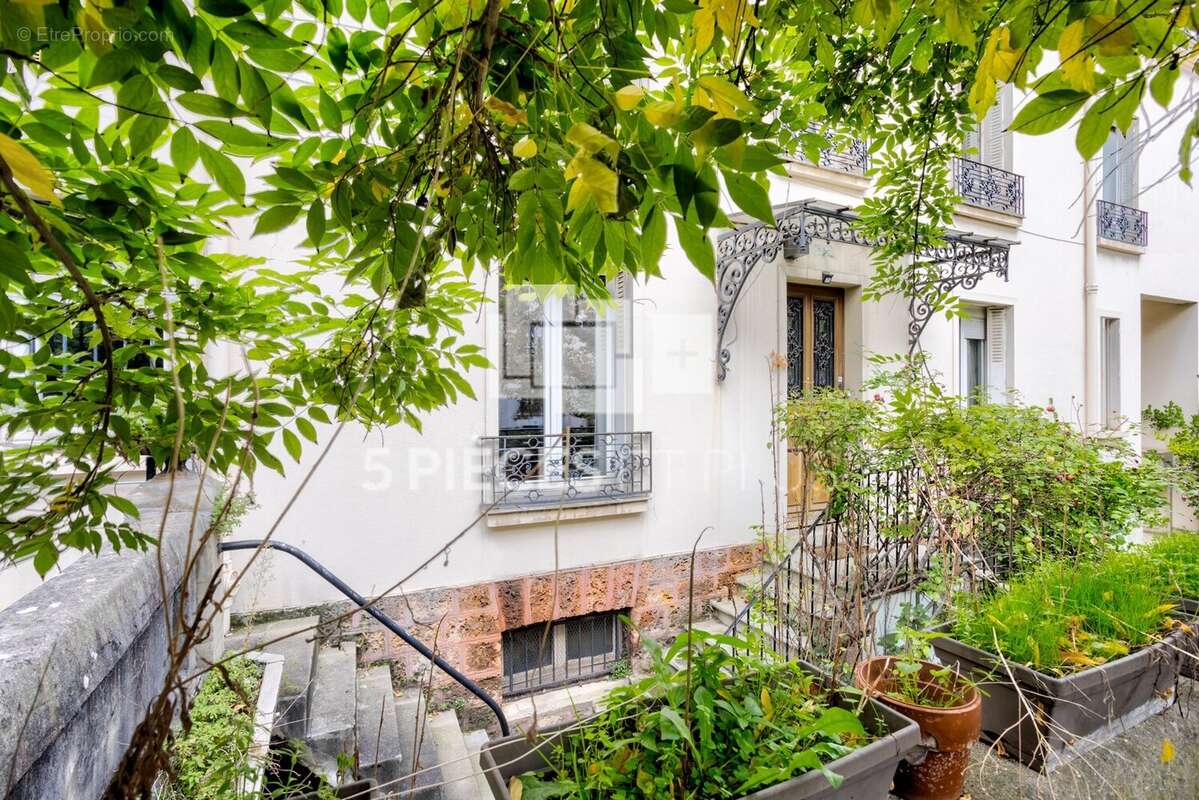 Appartement à ASNIERES-SUR-SEINE