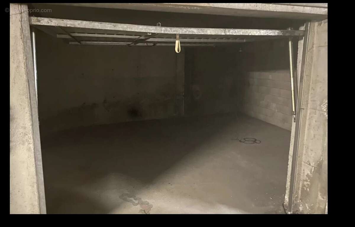 Garage dans residence securisee - saint roch - photo 2
