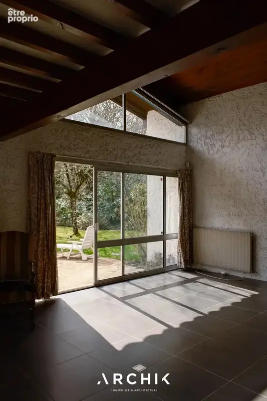 Maison 7 pièces 300 m² à vendre à Saint-Sulpice-Et-Cameyrac (33450) - photo 8