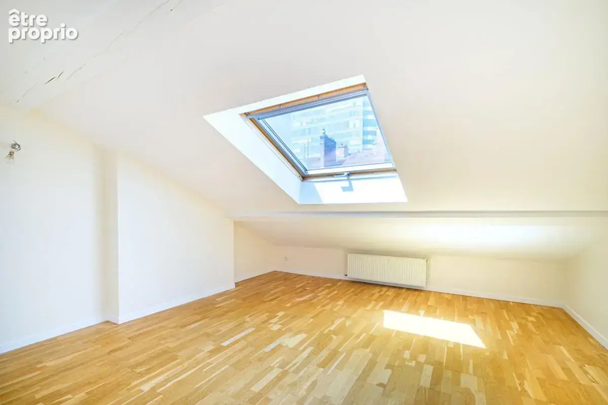 Vente appartement T4 - Lyon 6ème - photo 6