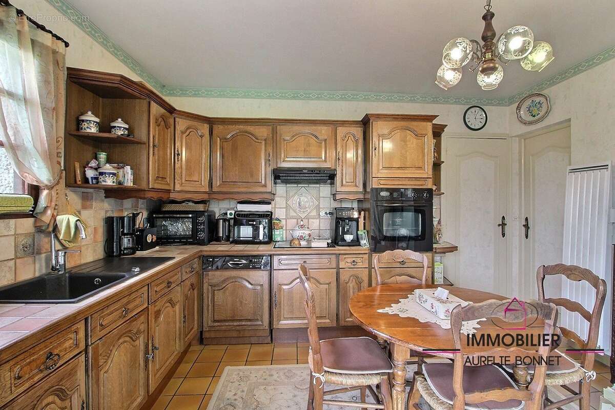 Maison à PONT-L'EVEQUE