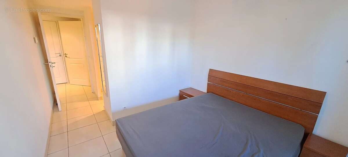 Appartement à VILLENEUVE-LOUBET