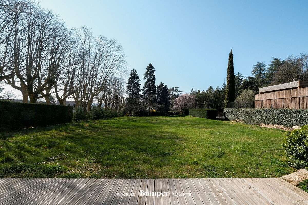 Maison à SAINT-GENIS-LAVAL