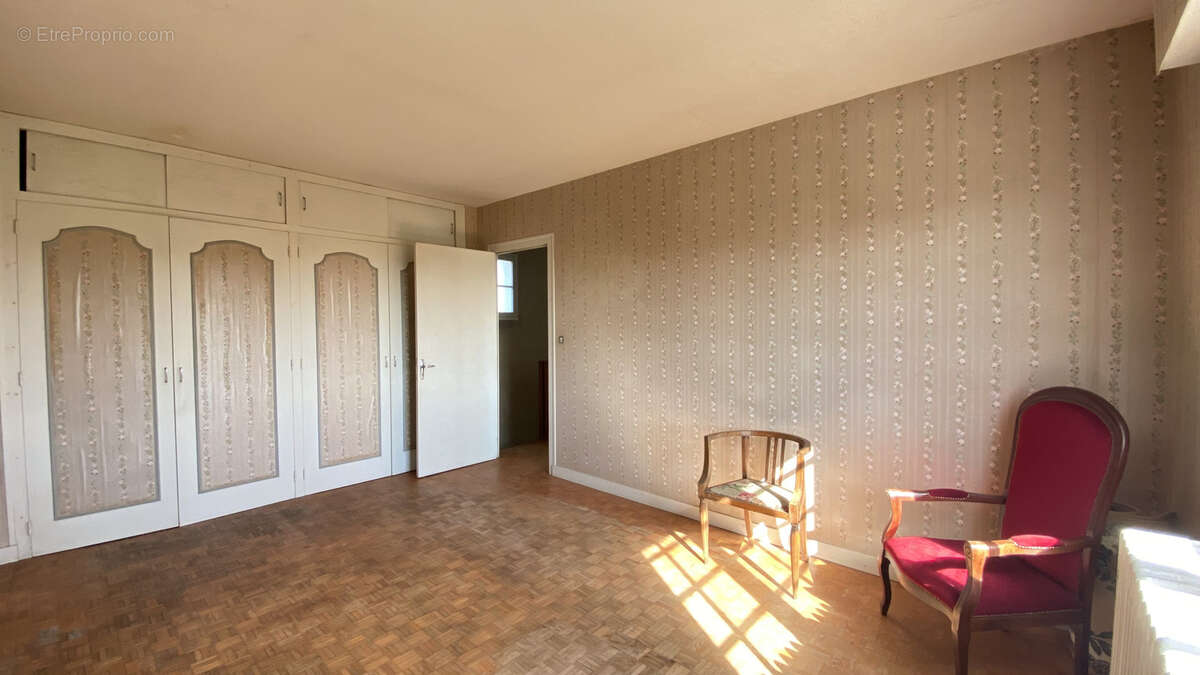 Maison à CHENAC-SAINT-SEURIN-D&#039;UZET