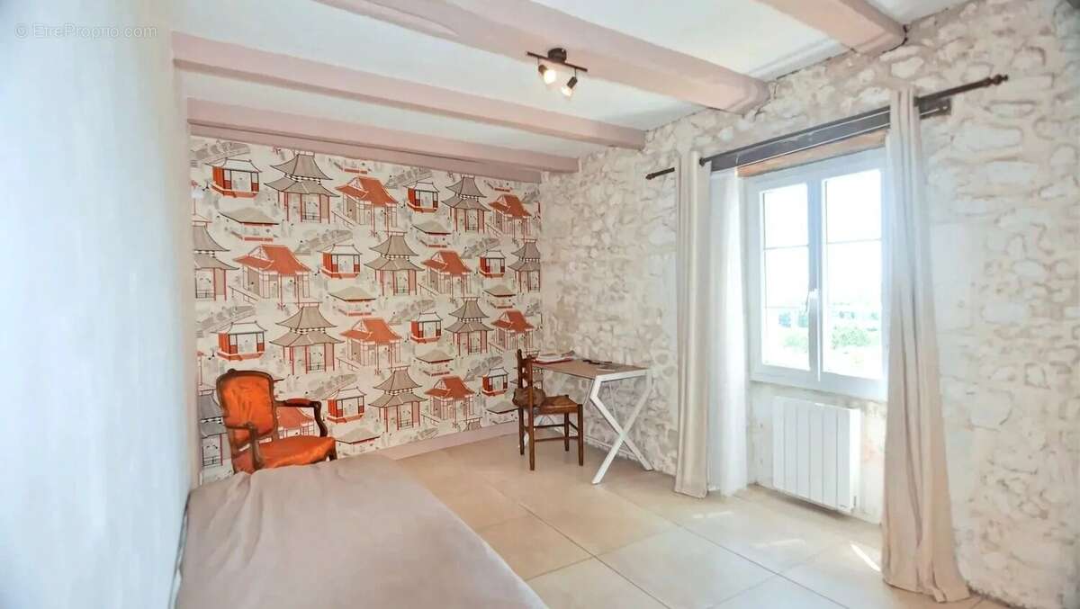 Maison à COURGEAC