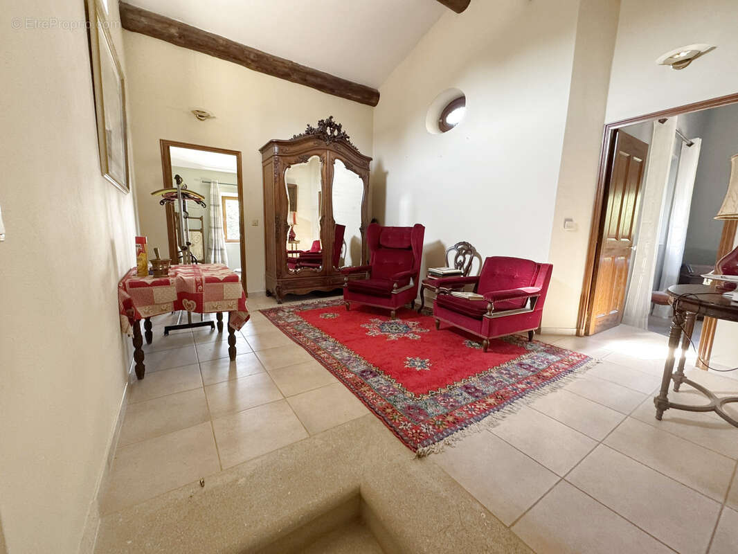 Maison à GRIGNAN