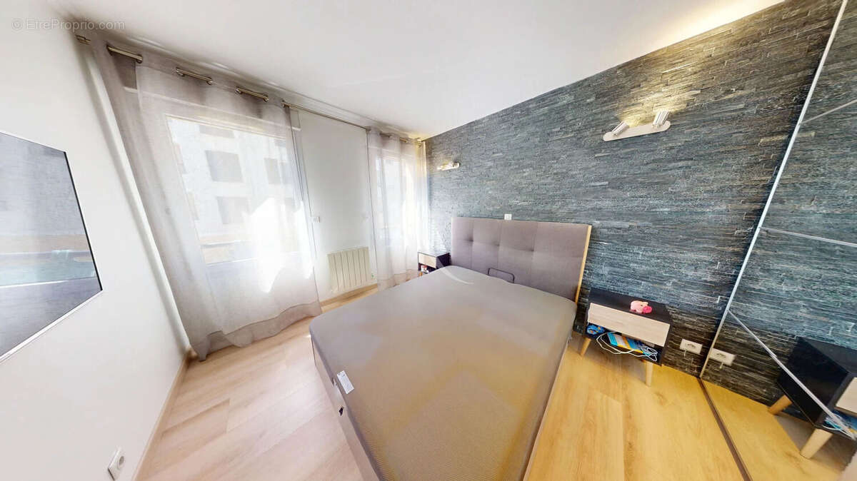 Appartement à MORANGIS