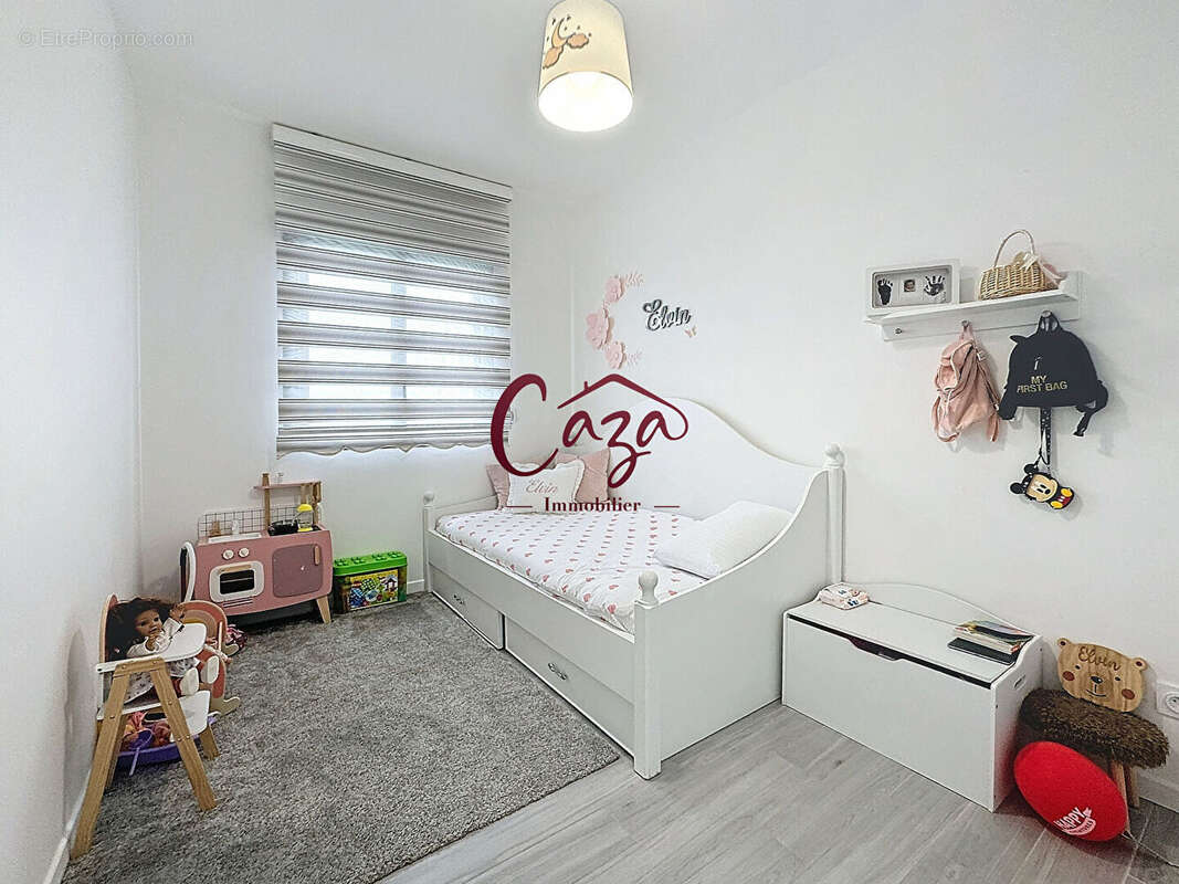 Maison à FARGUES-SAINT-HILAIRE