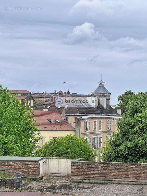 Appartement à CORBEIL-ESSONNES