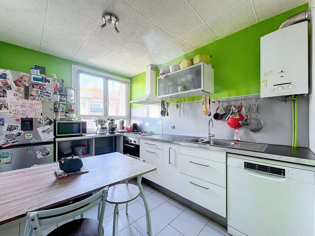 Appartement 81 m² à Villeurbanne  - photo 7
