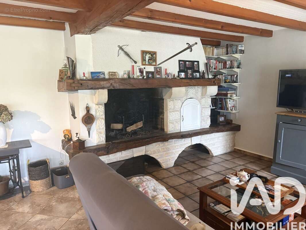 Photo 7