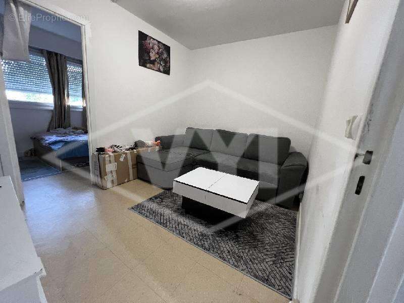 Appartement à EPINAY-SOUS-SENART
