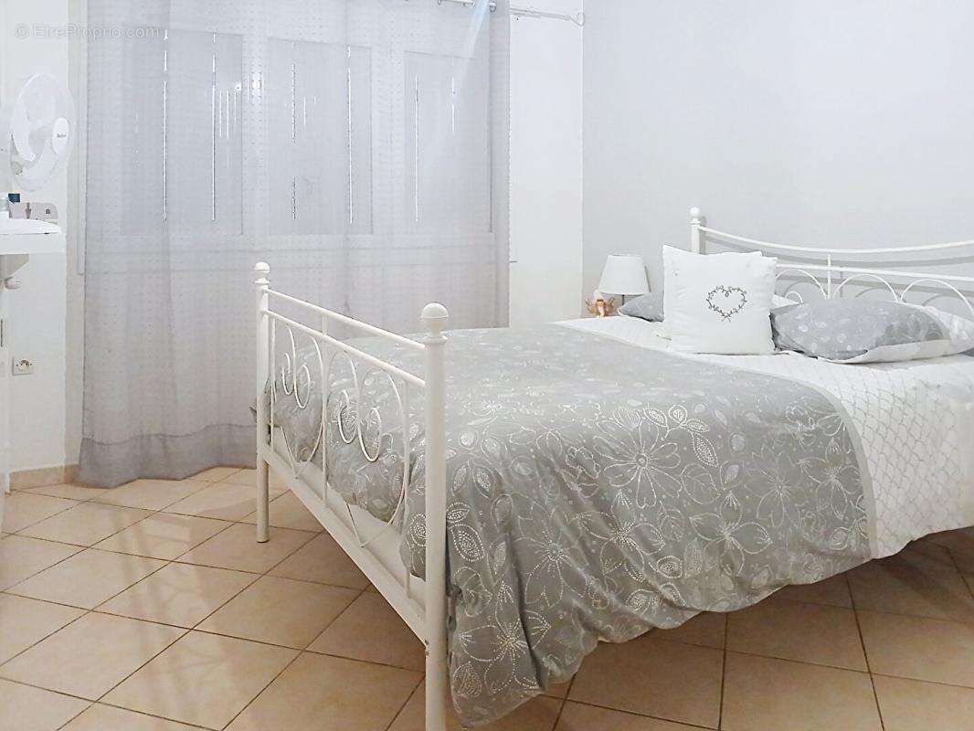 Appartement T3/4 avec terrasse - Brignoles - photo 8