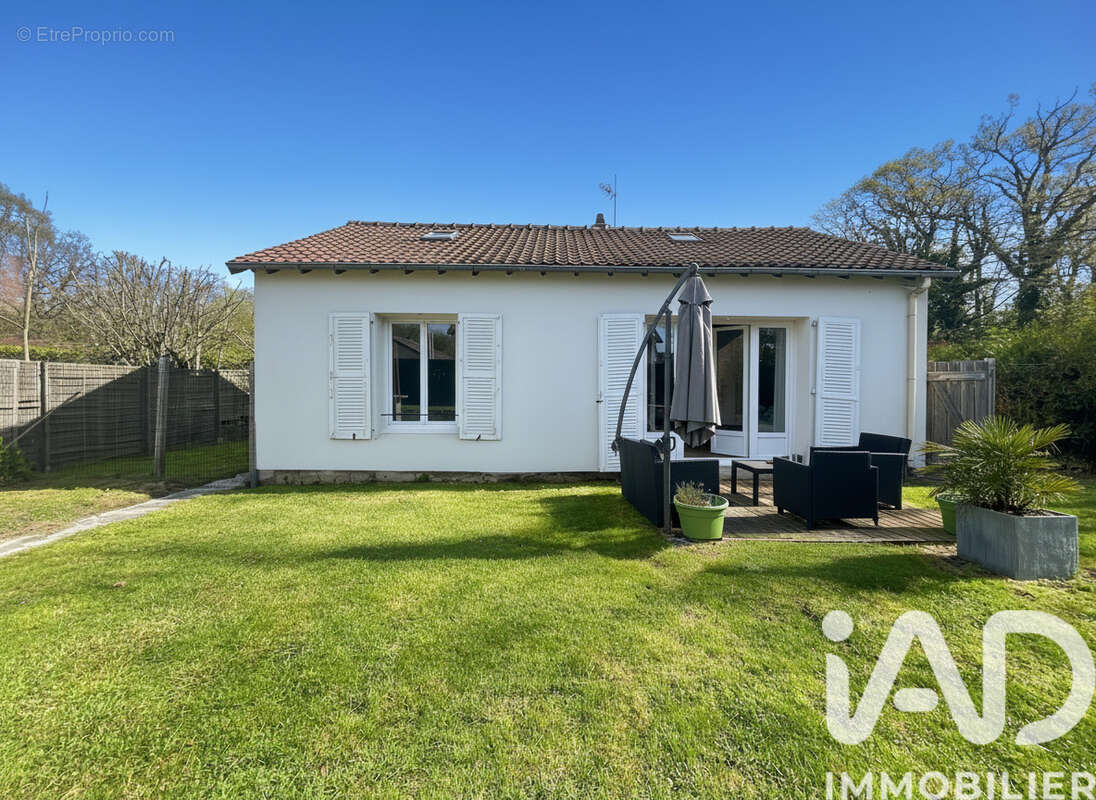 Photo 2 - Maison à MONTFERMEIL