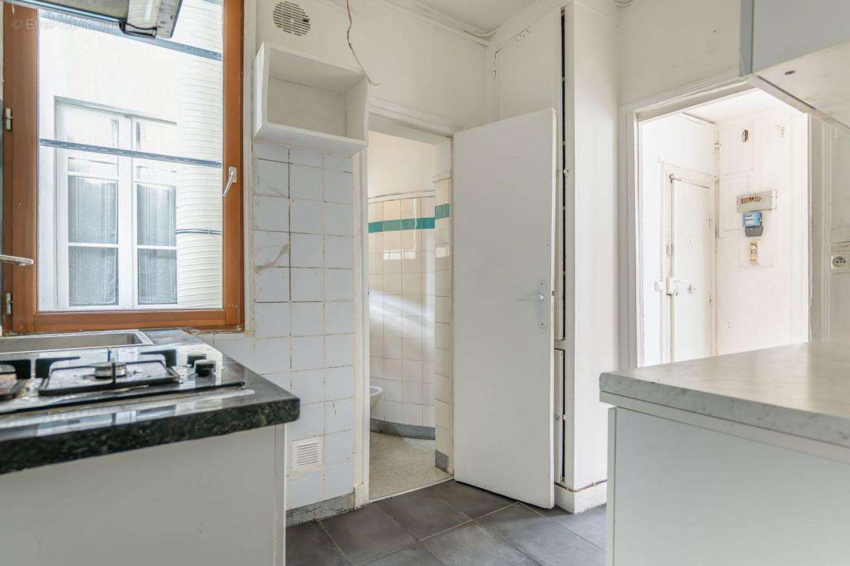 Appartement à PARIS-2E