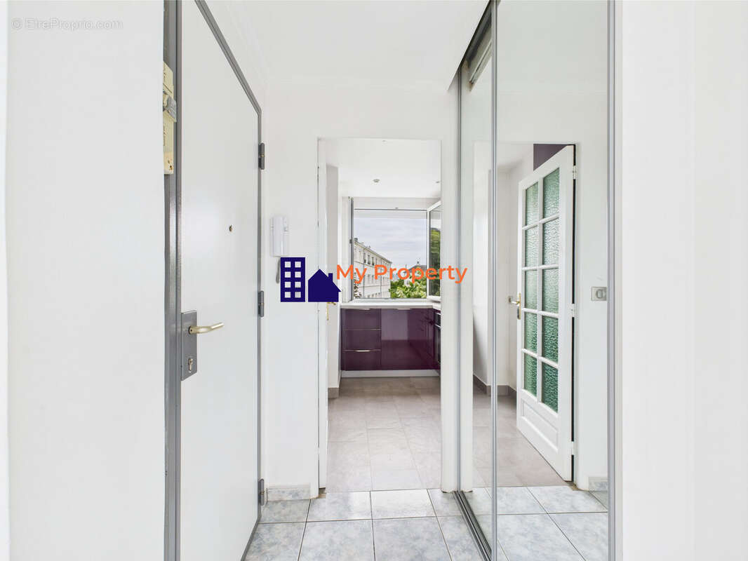 Appartement à HOUILLES