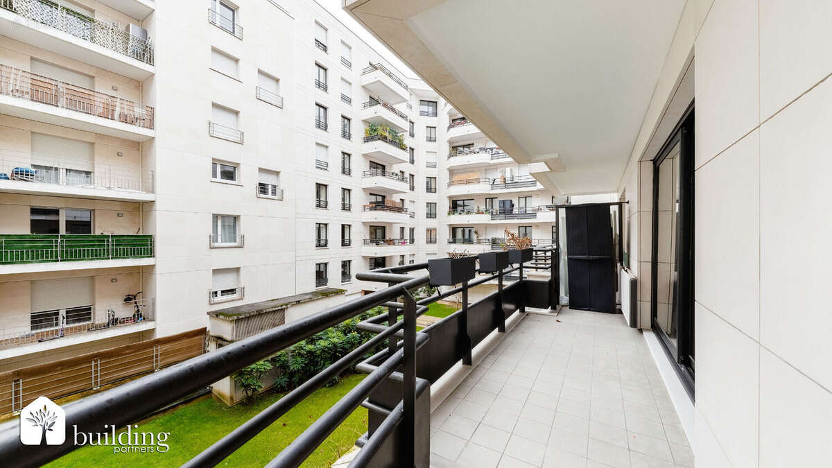 Appartement à LEVALLOIS-PERRET
