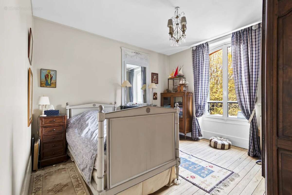 Maison à JANVILLE-SUR-JUINE