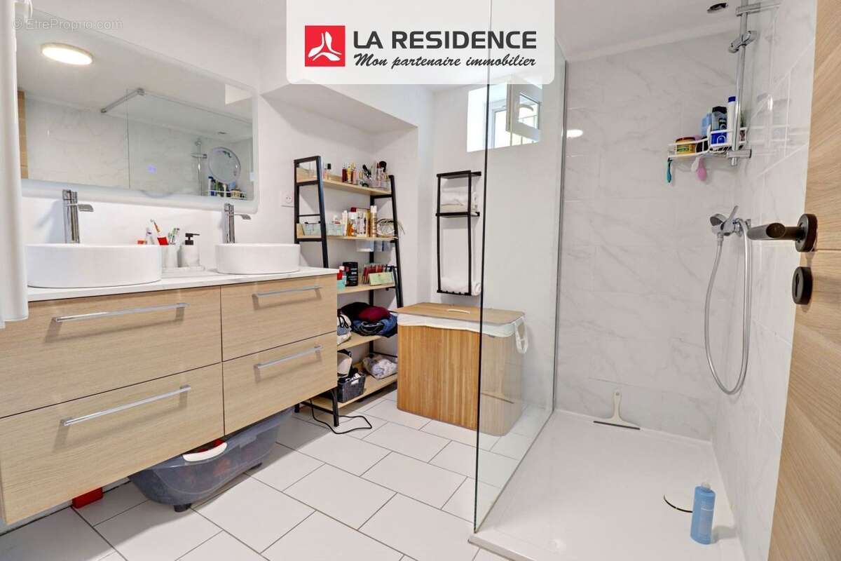 Maison 140 m² à Pont-De-L'arche  - photo 5