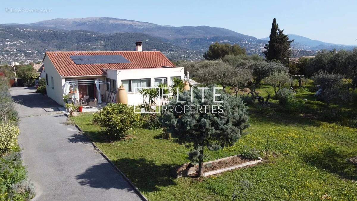 Maison à PEYMEINADE