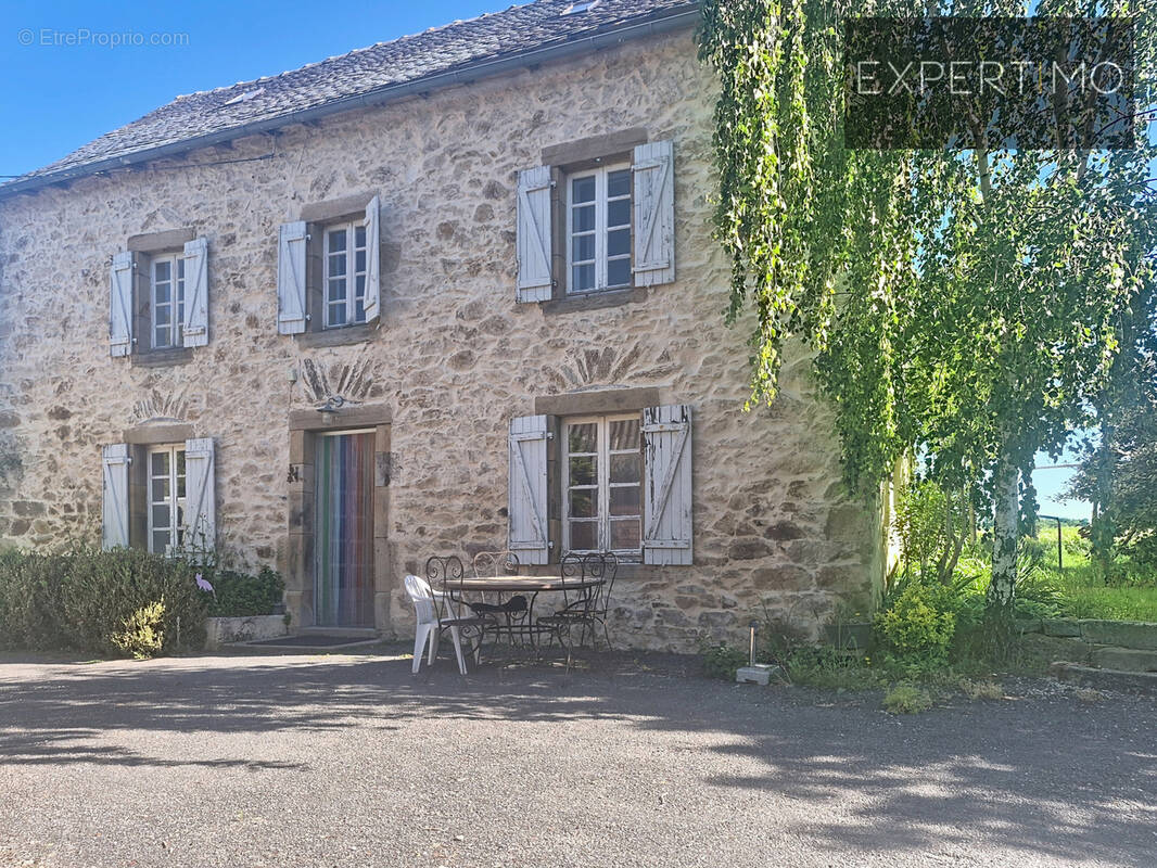 Maison à RULLAC-SAINT-CIRQ