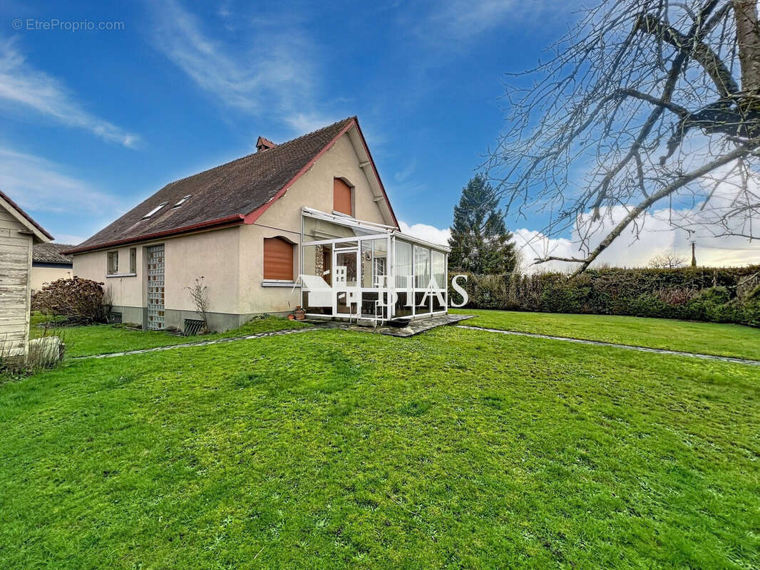 Maison à BERNAY