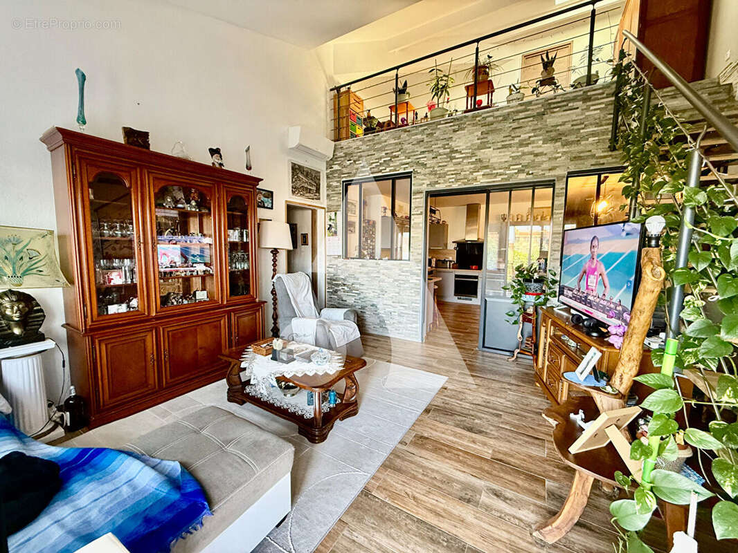 Appartement à FREJUS