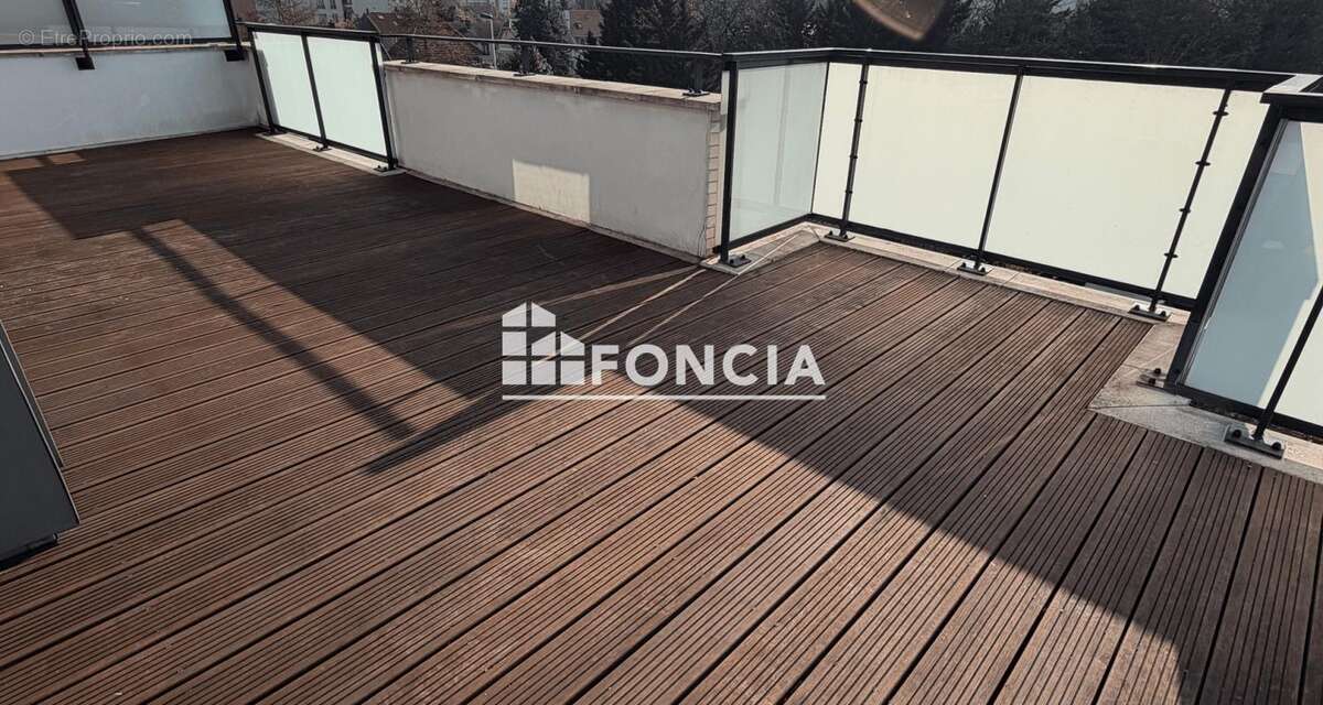 Appartement à AULNAY-SOUS-BOIS