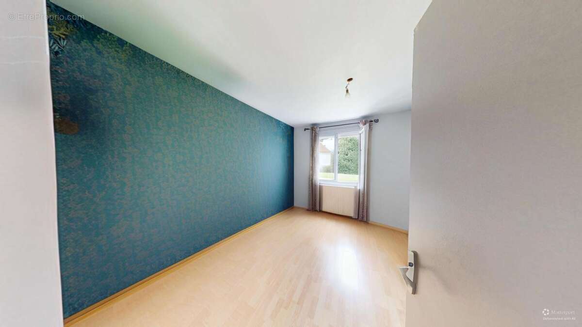 Appartement à SAINT-JEAN-DE-LA-RUELLE