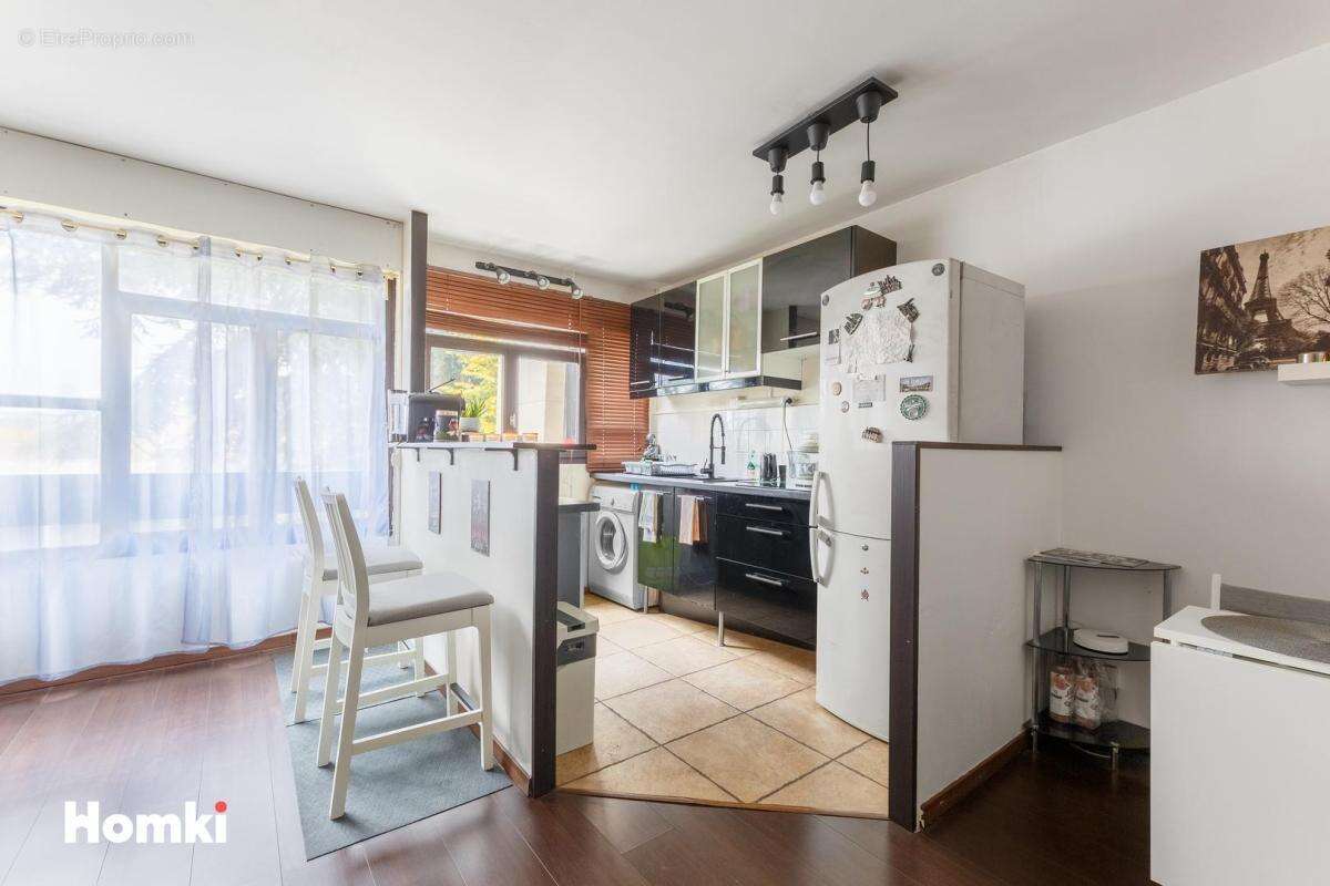 Appartement T2 de 49 m2 à Franconville 95130, Rue Jean Leblond - photo 2