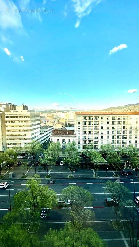 Appartement à MARSEILLE-8E