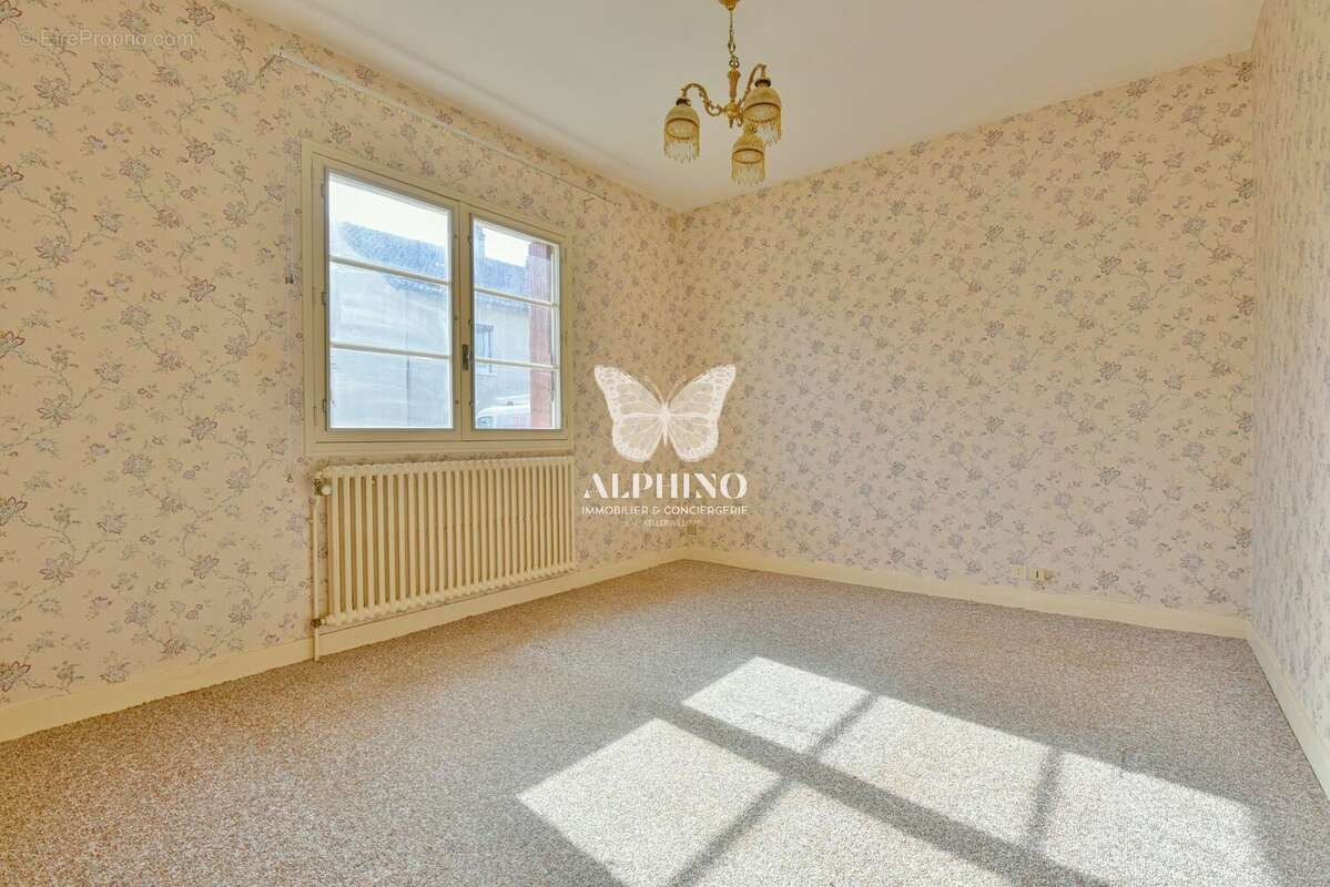 Maison à SAINT-JUNIEN