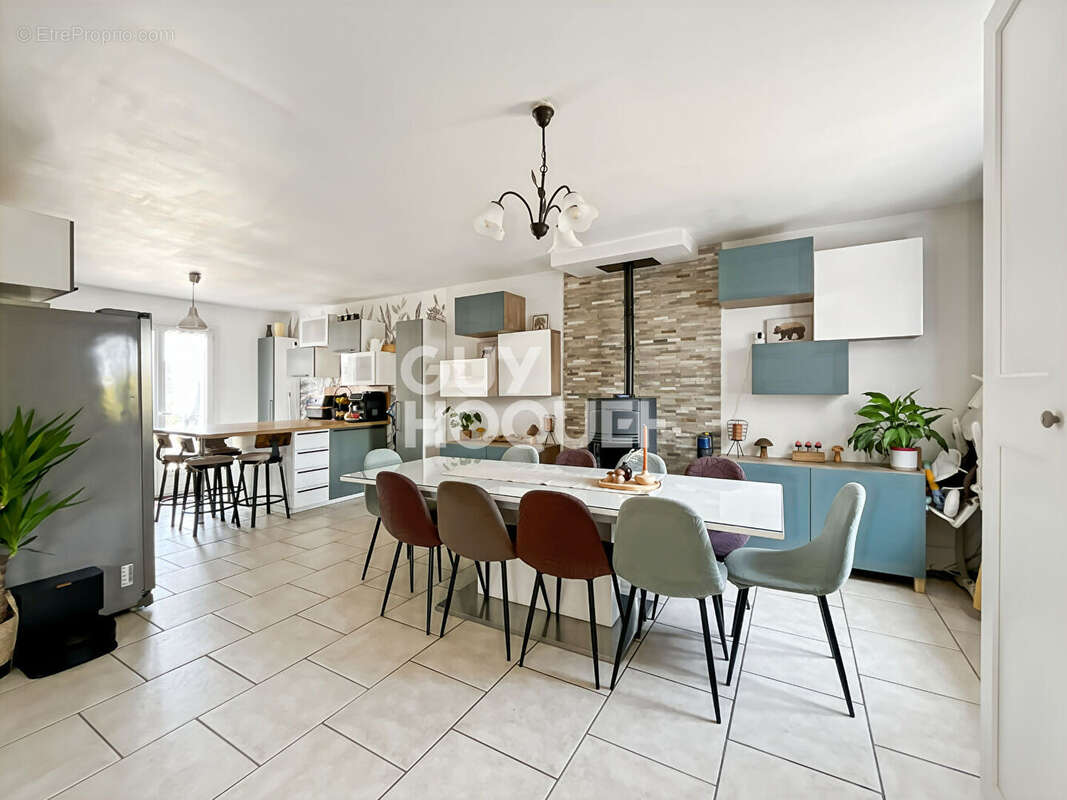 Maison 6 pièces à vendre à Fontenay Trésigny - photo 7