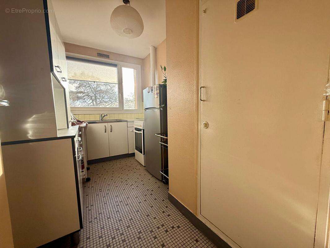 Appartement à SAVIGNY-SUR-ORGE