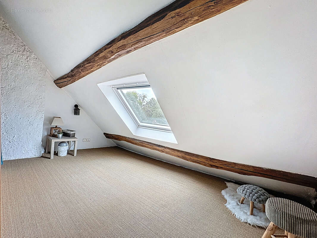 Maison à MONTMIRAIL