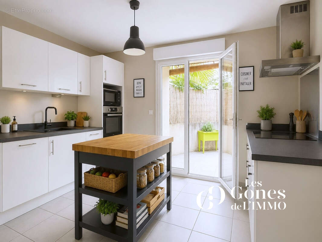 CRAPONNE   Appartement T4 Duplex de 97 m2 Carrez + 21 m2 utiles   Jardin, 2 parkings - photo 7