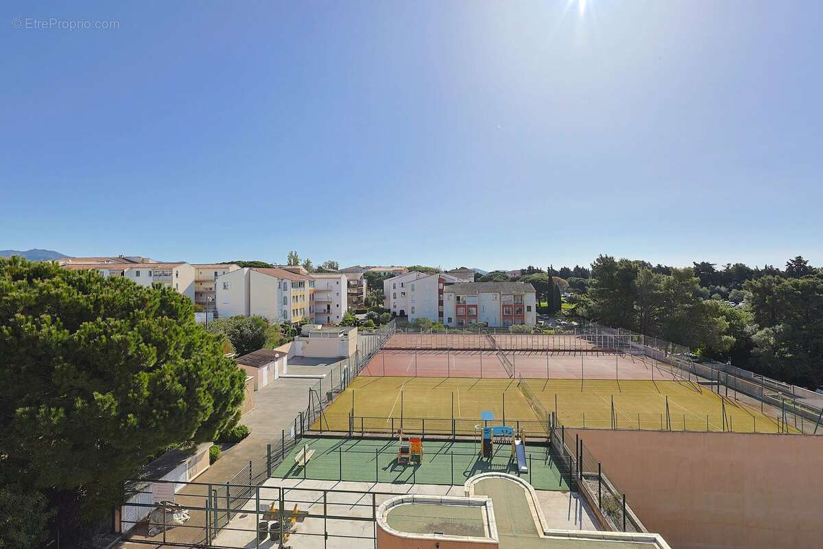 Appartement à FREJUS