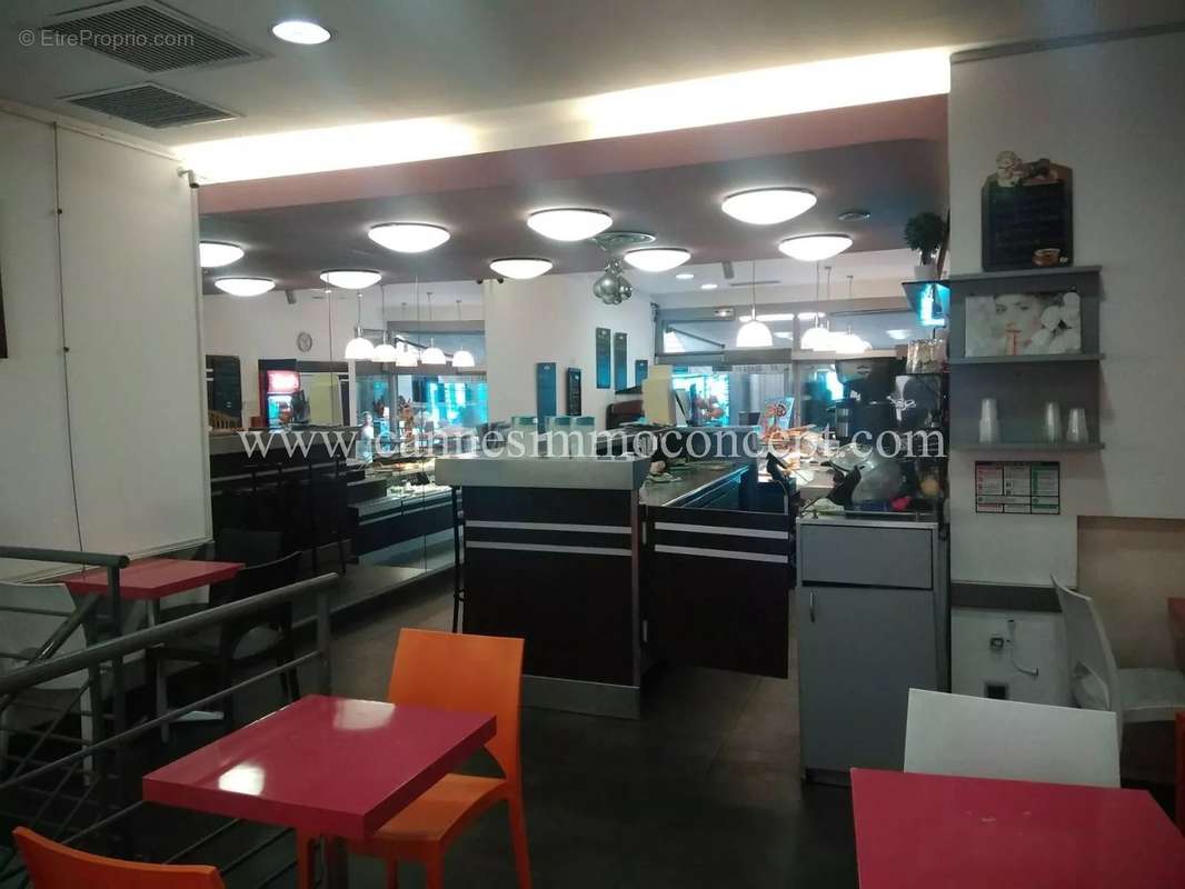 Commerce à MARSEILLE-6E